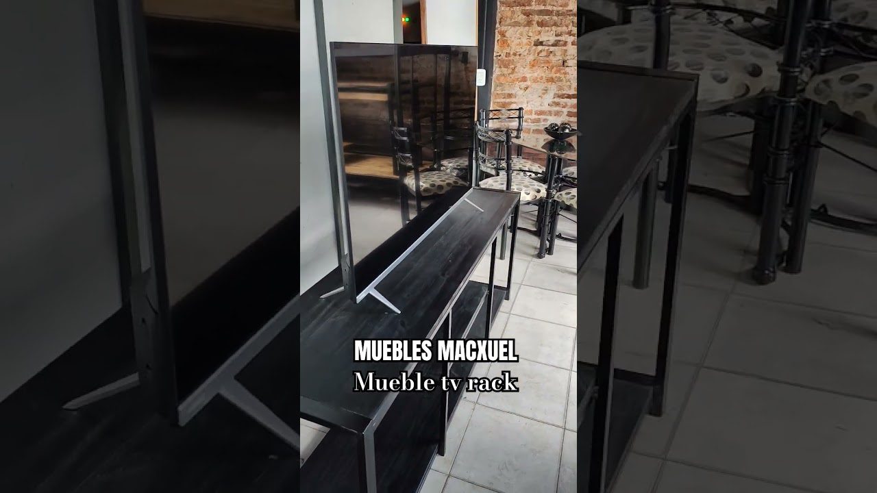 Muebles de TV con acabado en metal negro: modernidad y sobriedad